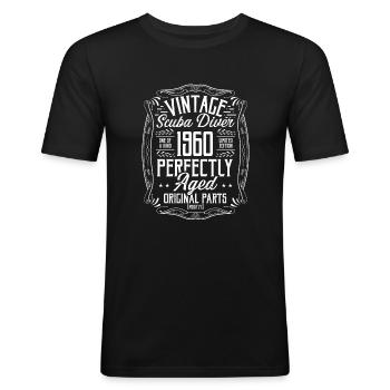 Scuba Diving Verjaardag 1960 Snorkelen Scuba Diver - Mannen slim fit T-shirt - zwart - Voor - Nik (191cm)