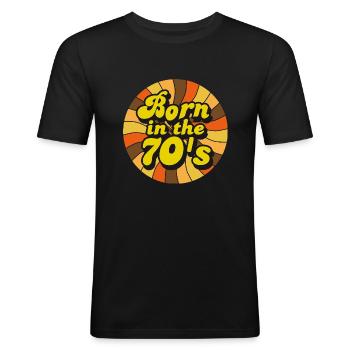 Born in the 70's - Männer Slim Fit T-Shirt - Schwarz - Vorne - Nik (191cm)