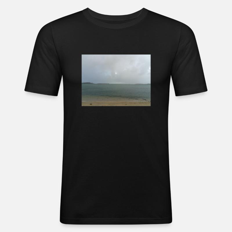 Meerblick Horizont - Männer Slim Fit T-Shirt - Schwarz