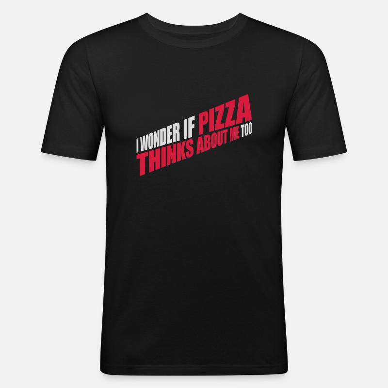pizza thinks about me - Männer Slim Fit T-Shirt - Schwarz