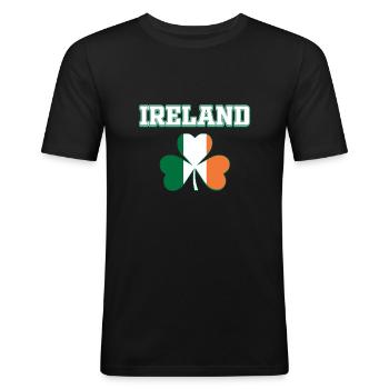 Irland - Männer Slim Fit T-Shirt - Schwarz - Vorne - Nik (191cm)