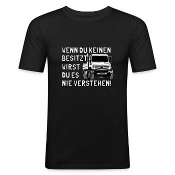 Unimog - Oldtimer - Offroad - Universal Motorgerät - Männer Slim Fit T-Shirt - Schwarz - Vorne - Nik (191cm)