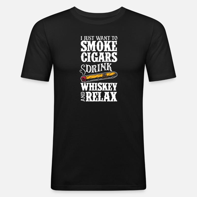 Zigarren Und Whiskey Zigarrenraucher Geschenk - Männer Slim Fit T-Shirt - Schwarz