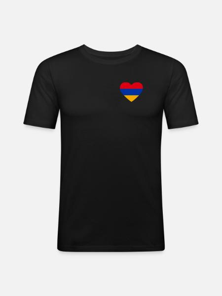 Cœur drapeau Arménie - T-shirt près du corps Homme - noir