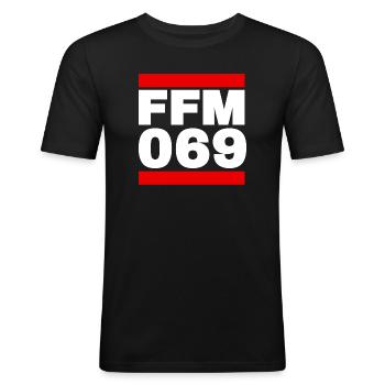 Frankfurt 069 - Männer Slim Fit T-Shirt - Schwarz - Vorne - Nik (191cm)