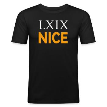 LXIX auf Latein - Männer Slim Fit T-Shirt - Schwarz - Vorne - Nik (191cm)