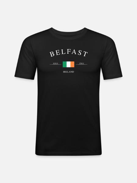 Belfast, Irlanda del Norte: recuerdo y regalo navideño - Camiseta ajustada hombre - negro