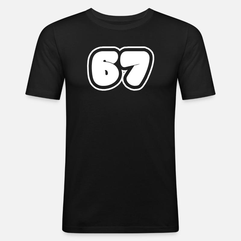 67 Nummer - Männer Slim Fit T-Shirt - Schwarz