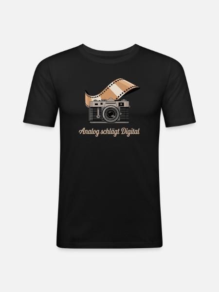 Analog Beats Digital Retro Camera - Men's Slim Fit T-Shirt - black
