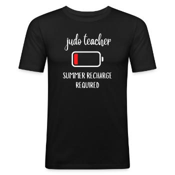 Judolehrer Sommeraufladung Pflichtgeschenk - Männer Slim Fit T-Shirt - Schwarz - Vorne - Nik (191cm)