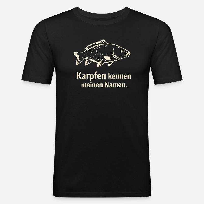 Karpfen Namens-Statement Design - Männer Slim Fit T-Shirt - Schwarz