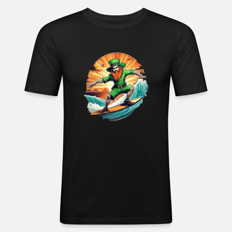 St. Patrick's Day Kleeblatt Surfen - Männer Slim Fit T-Shirt - Schwarz