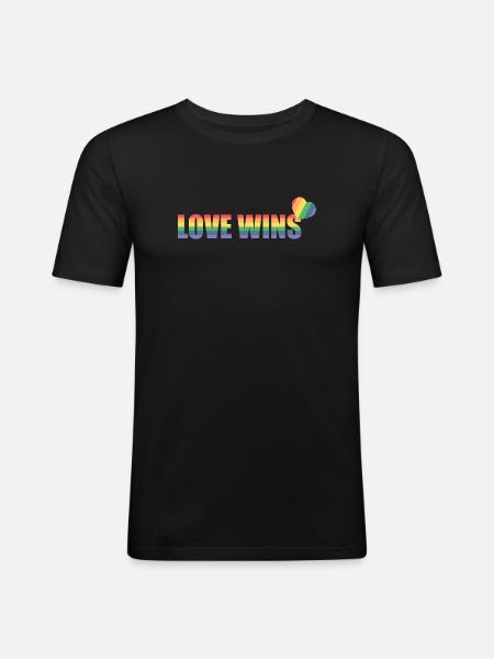 Bunter Regenbogen Herz mit Liebesbotschaft - Männer Slim Fit T-Shirt - Schwarz