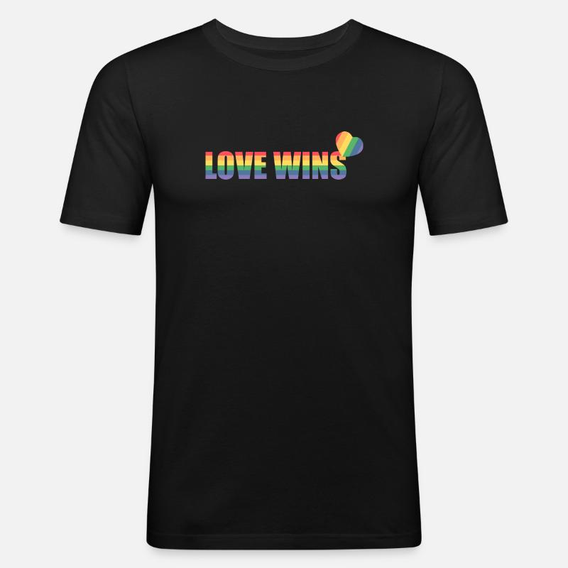 Bunter Regenbogen Herz mit Liebesbotschaft - Männer Slim Fit T-Shirt - Schwarz