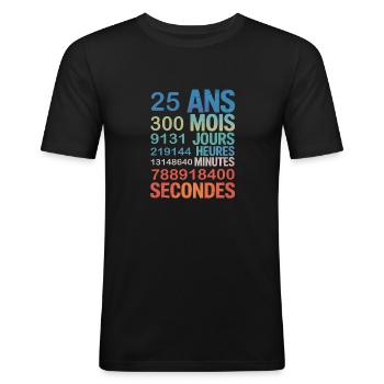 25 Ans de Vie – Un Quart de Siècle en Chiffres - Männer Slim Fit T-Shirt - Schwarz - Vorne - Nik (191cm)