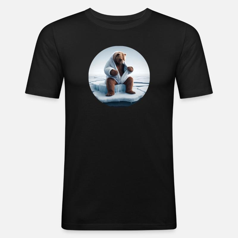 Bär im Schafspelz sitzt auf Scholle - Männer Slim Fit T-Shirt - Schwarz