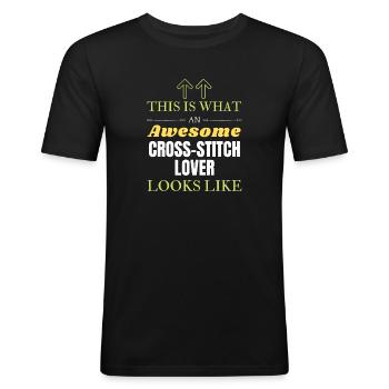 Voici à quoi ressemble un super amateur de point de croix l - T-shirt près du corps Homme - noir - Devant - Nik (191cm)