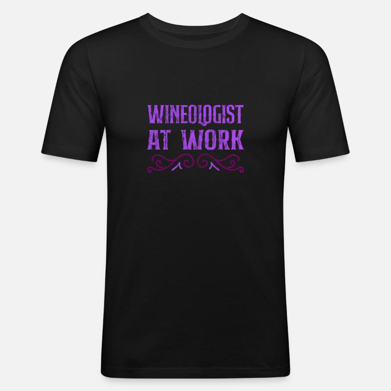 Wineologist At Work 3 - Männer Slim Fit T-Shirt - Schwarz