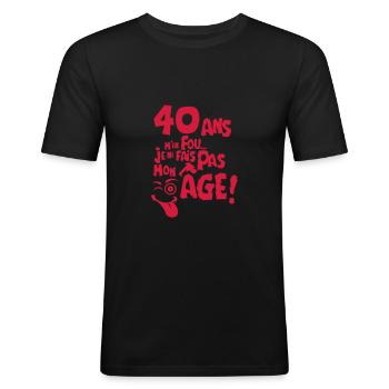 40 ans fais pas mon age anniversaire - T-shirt près du corps Homme - noir - Devant - Nik (191cm)