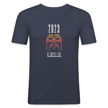 2023 München Bierfest - Männer Slim Fit T-Shirt - Navy - Vorne - Nik (191cm)