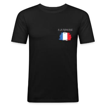 A LA FRANCAISE - Männer Slim Fit T-Shirt - Schwarz - Vorne - Nik (191cm)