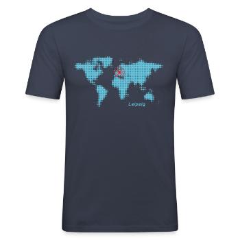 leipzig weltkarte - Männer Slim Fit T-Shirt - Navy - Vorne - Nik (191cm)