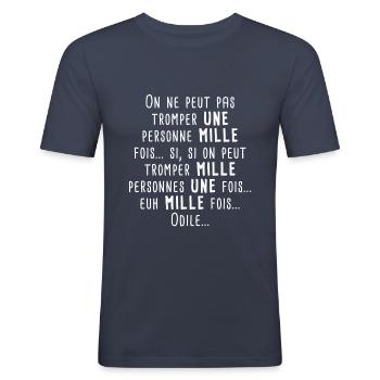 humour proverbe - T-shirt près du corps Homme - bleu marine - Devant - Nik (191cm)
