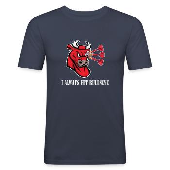 I always hit bullseye Dart Shirt - Männer Slim Fit T-Shirt - Navy - Vorne - Nik (191cm)