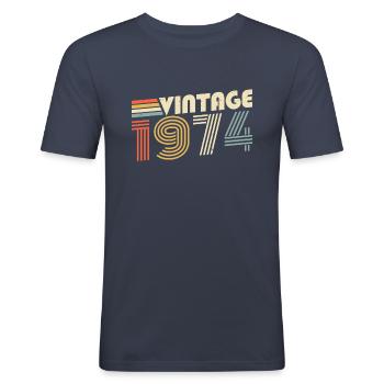 Vintage 1974 Vintage rétro cadeau d’anniversaire - T-shirt près du corps Homme - bleu marine - Devant - Nik (191cm)