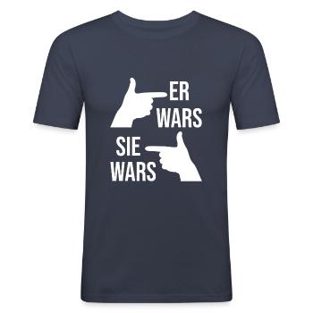 Er wars sie wars - Männer Slim Fit T-Shirt - Navy - Vorne - Nik (191cm)