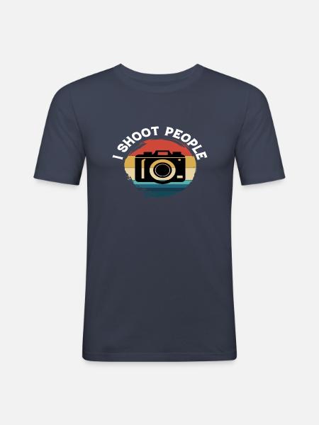 I shoot People - Männer Slim Fit T-Shirt - Navy