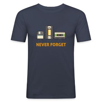 Never Forget Disquette Cassette vidéo Cassette - T-shirt près du corps Homme - bleu marine - Devant - Nik (191cm)