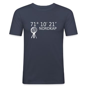Nordkap Norwegen 71° 10′ 21″ Norway - Männer Slim Fit T-Shirt - Navy - Vorne - Nik (191cm)