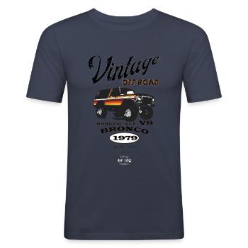 Bronco 1979 - Männer Slim Fit T-Shirt - Navy - Vorne - Nik (191cm)