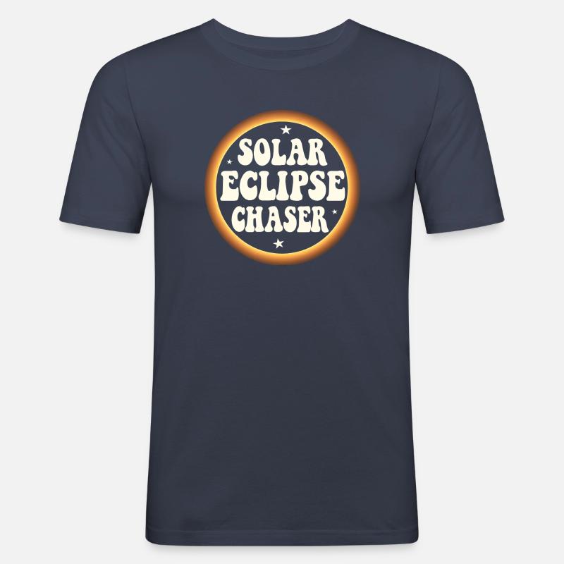 Solar eclipse chaser - Men's Slim Fit T-Shirt - navy