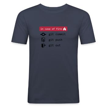 in case of fire - git out - Männer Slim Fit T-Shirt - Navy - Vorne - Nik (191cm)
