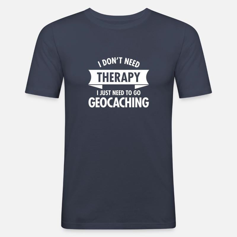 Therapy - Geocaching - Männer Slim Fit T-Shirt - Navy