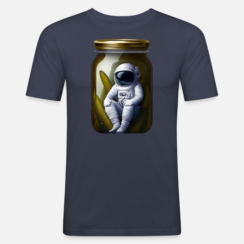 Astronaut im Gurkenglas - Männer Slim Fit T-Shirt - Navy