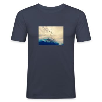 No War but Poem - Männer Slim Fit T-Shirt - Navy - Vorne - Nik (191cm)