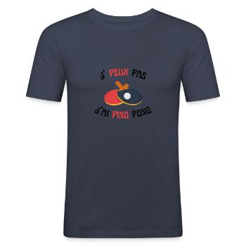 J'peux pas j'ai ping pong - T-shirt près du corps Homme - bleu marine - Devant - Nik (191cm)