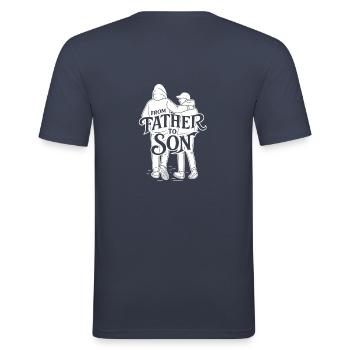 Vom Vater auf den Sohn (Fußball) - Männer Slim Fit T-Shirt - Navy - Hinten - Nik (191cm)