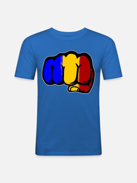 Roumanie drapeau main poing - T-shirt près du corps Homme - bleu roi
