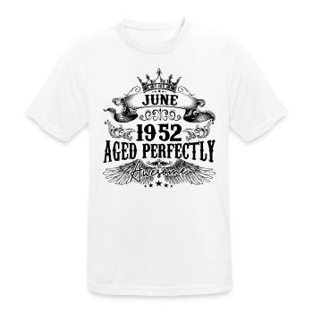 1952 | June Aged Perfectly 1952 Geburtstagsgeschenk - Männer T-Shirt atmungsaktiv - Weiß - Vorne - AI Model Male 185 dark (185cm)