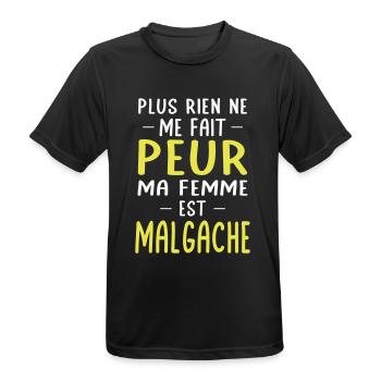 Rien ne me fait peur ma femme est Malgache - T-shirt respirant Homme - noir - Devant - AI Model Male 178 light (178cm)