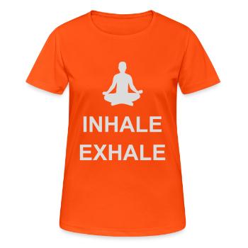 Inspirez expirez Yoga citation - T-shirt respirant Femme - orange néon - Devant - AI Model Female 172 dark (172cm)