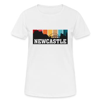 Newcastle England Travel Souvenir Skyline Landmark - Women's Breathable T-Shirt - white - Front - AI Model Female 172 dark (172cm)