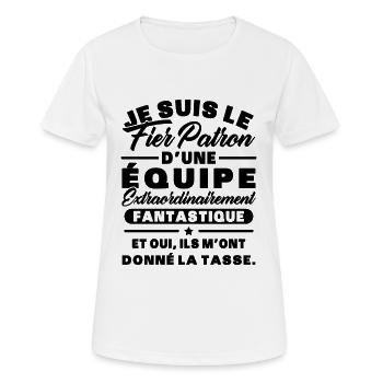 Je suis le fier patron d'une équipe - T-shirt respirant Femme - blanc - Devant - AI Model Female 172 dark (172cm)