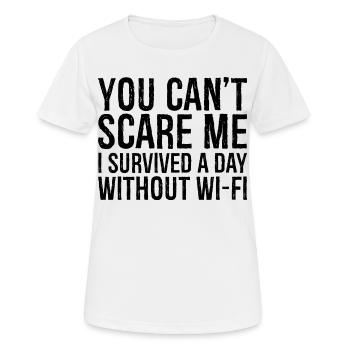 vous ne pouvez pas me faire peur J’ai survécu une journée sans Wi-Fi - T-shirt respirant Femme - blanc - Devant - AI Model Female 172 dark (172cm)
