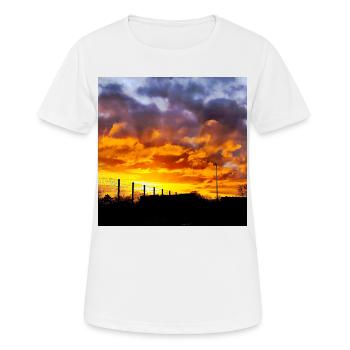 Sunset – Fire colors in the evening sky - Women's Breathable T-Shirt - white - Front - AI Model Female 172 dark (172cm)