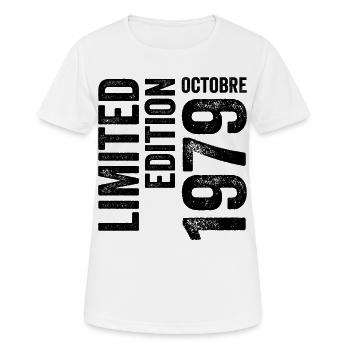 1979  - Frauen T-Shirt atmungsaktiv - Weiß - Vorne - AI Model Female 172 dark (172cm)